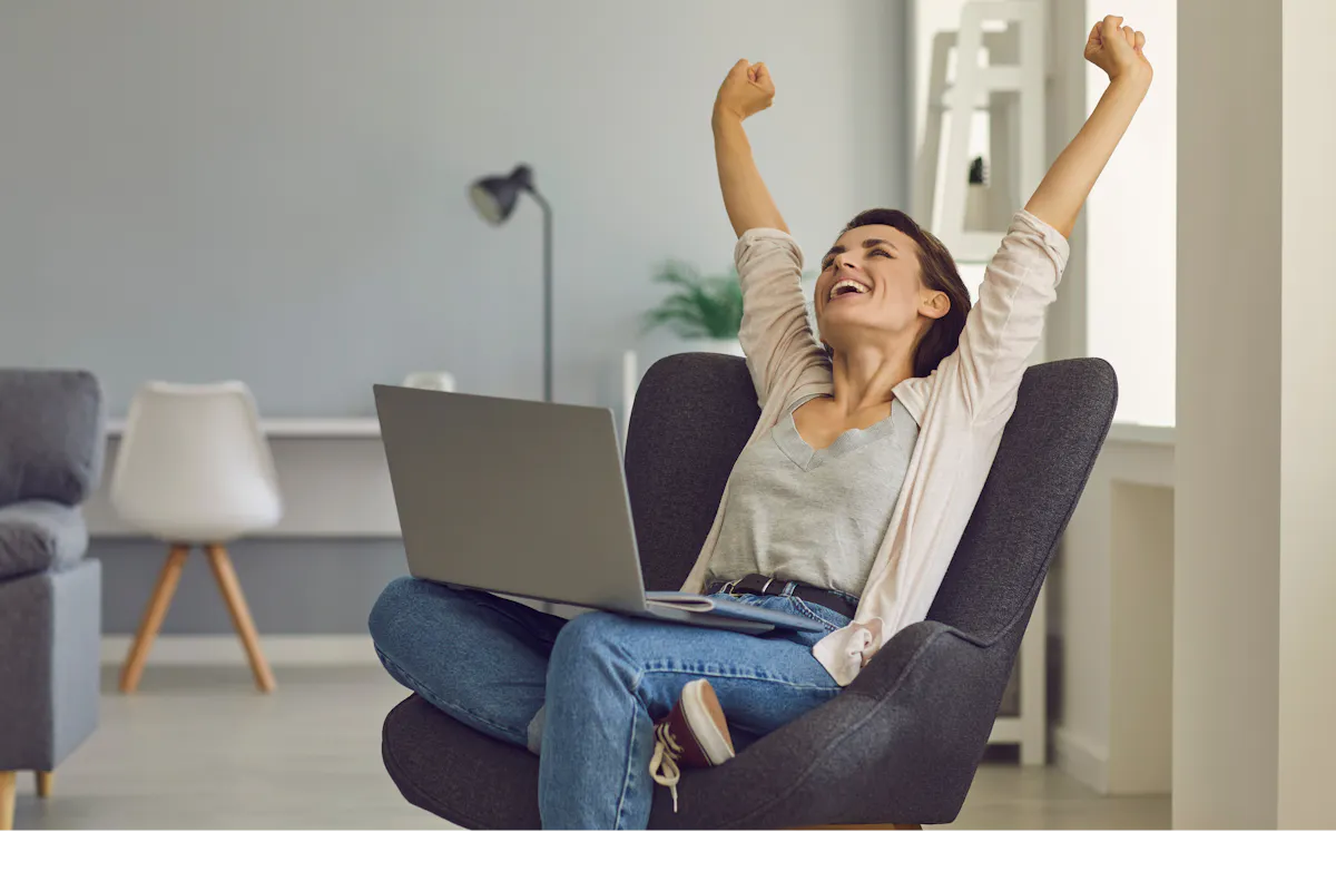 These advantages and freedoms are offered by freelance work
